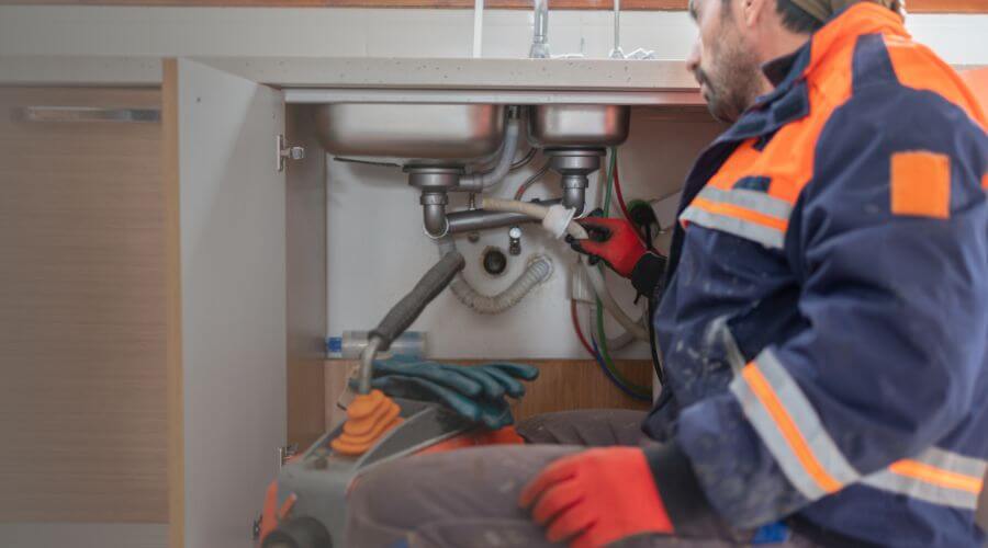 Descale Tankless Water Heater in Red Oak, VA